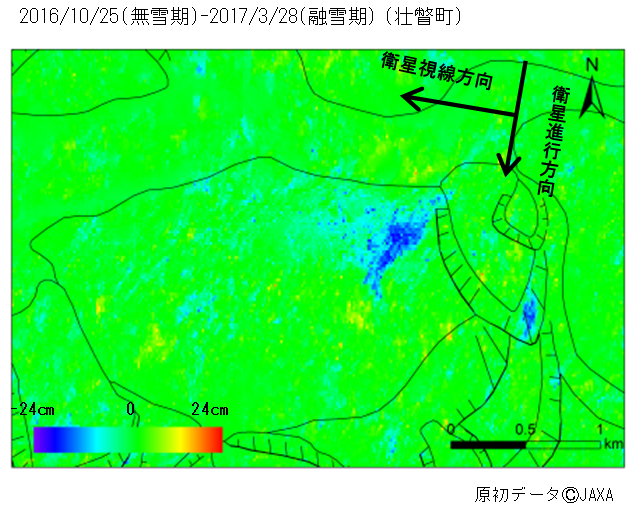 クリックして拡大 図-3 地すべりにおける解析結果例(青は衛星から遠ざかる動き、赤は近づく動きを示す。なお、実線は地すべり地形の範囲を示す。)